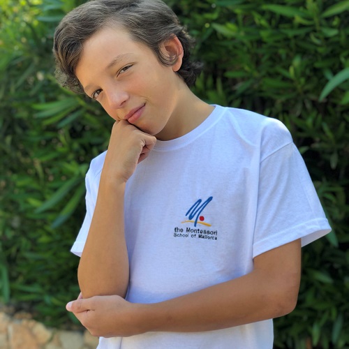 Casa/Primary: T-Shirt (for sports)